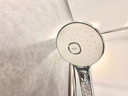 ���̑����� �ݔ����킴�킴�V�����[�����̃��o�[�܂Ŏ��L�΂��K�v���Ȃ��A�ȒP�Ɏ~���ł���