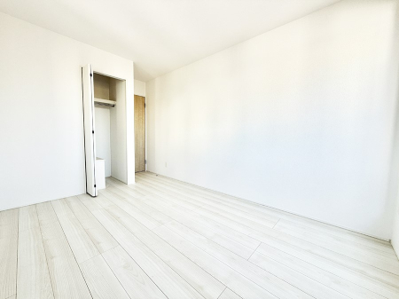 �q������ �����������̍D�݂ɍ��킹���C���e���A�𐮂��₷�����𔽉f�ł���ꏊ�ł�