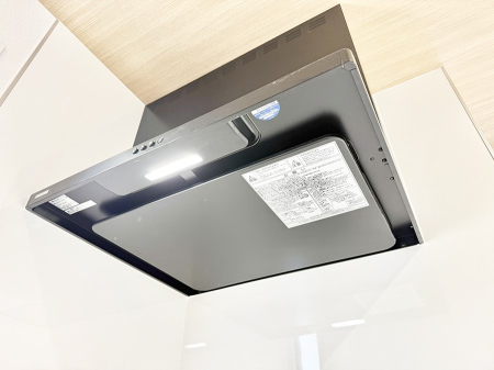 ���̑����� �ݔ����������̏��C����������C��ɗU������A�����I�ɔr�����ł��܂��B