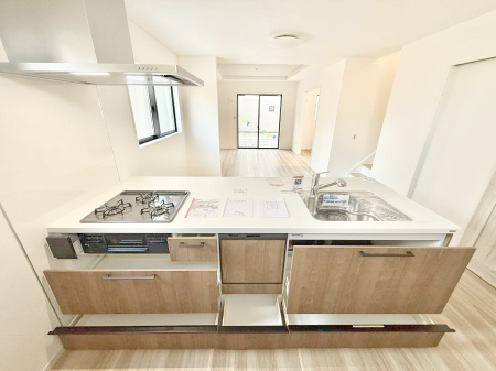 �L�b�`�� �������Ƒ����J��[�߂�A������̂���L�b�`��