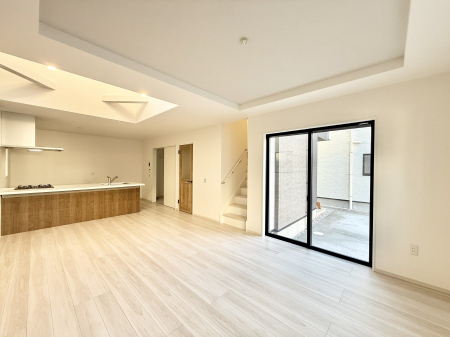 ���r���O �������V���v���������ґ�A��؂Ȑl�Ɖ߂����S���قǂ�����