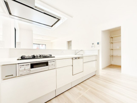 �L�b�`�� �������Ƒ����J��[�߂�A������̂���L�b�`��