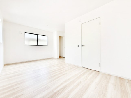 �Q�� ���������̔z�u��ʋC���̗ǂ��݌v�ŕ����̋�C�������炸�A��ɐV�N�ȋ�C������܂�