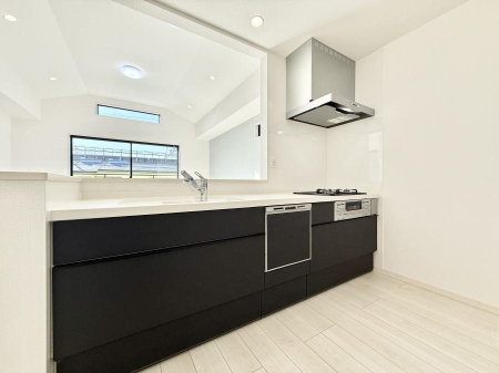 �L�b�`�� ���������y���݂ƐH�ׂ�K����͂���L�b�`��