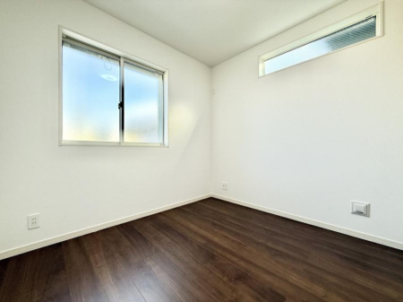 �q������ �������v���C�x�[�g��ԂƂ��ĐÂ��ŗ�������������񋟂��Ă���܂�