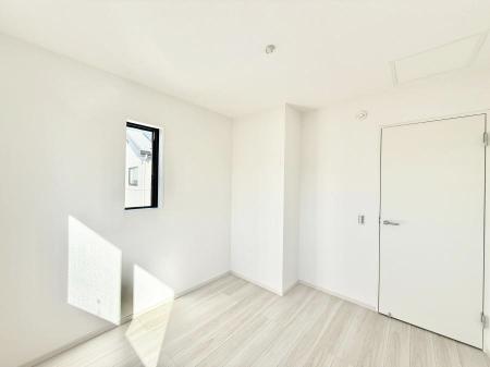 �q������ �������v���C�x�[�g��ԂƂ��ĐÂ��ŗ�������������񋟂��Ă���܂�