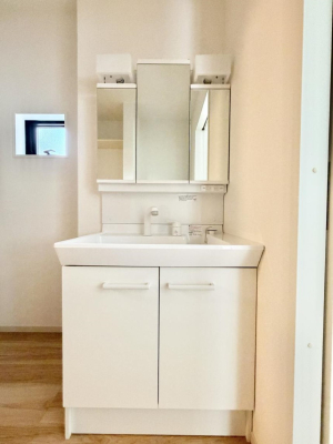 ���ʑ�E���ʏ� �������Ƒ��݂�Ȃ��g���₷���z�u�ł�