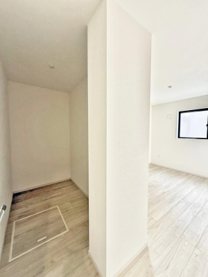 ���[ ����