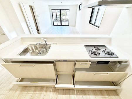 �L�b�`�� �������A�C�f�A�L����A�N���G�C�e�B�u�ȗ������