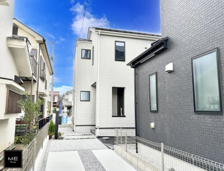 nOώʐ^ OρV炵n܂ꏊŁAƑJ[߂