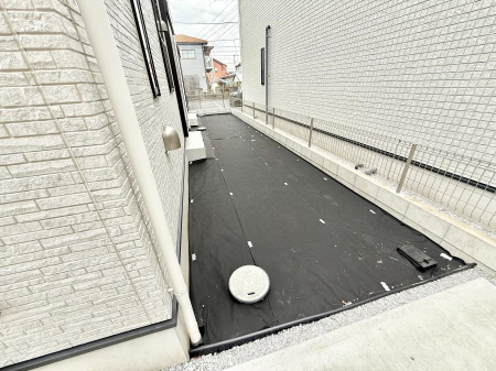 ̑ Oρ~nɂƂ肠΂̃Xy[XA₩ȕ͋Cł