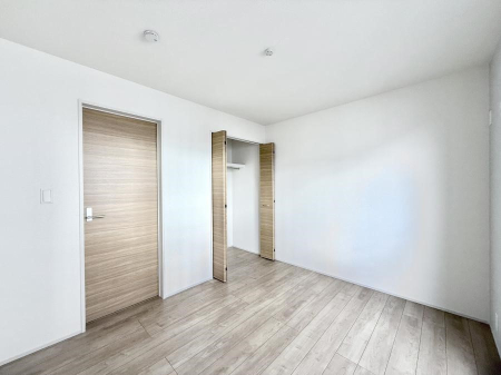 ���̑����� �������D��ŉ��₩�Ȏ��Ԃ��������