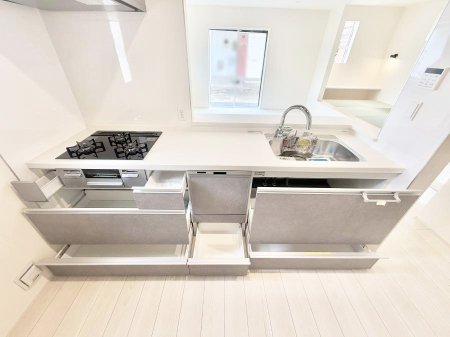 �L�b�`�� ����