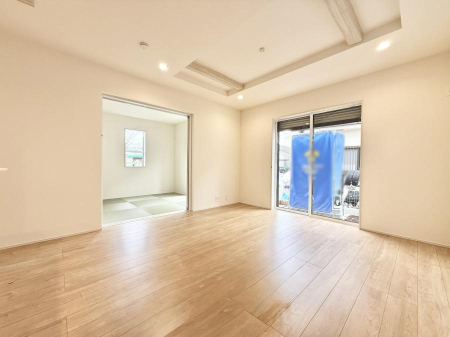 ���̑����� �������Ƒ��̏Ί炪���ӂ��A���났�̋��