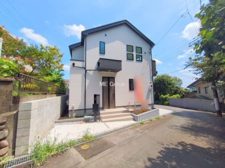 nOώʐ^ OρV炵n܂ꏊŁAƑJ[߂