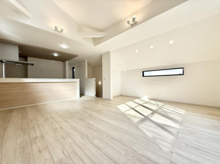 ̑ Ƒ̏Ί炪ӂA났̋