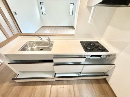 �L�b�`�� �������A�C�f�A�L����A�N���G�C�e�B�u�ȗ������