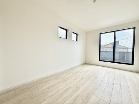 ���̑����� �������D��ŉ��₩�Ȏ��Ԃ��������