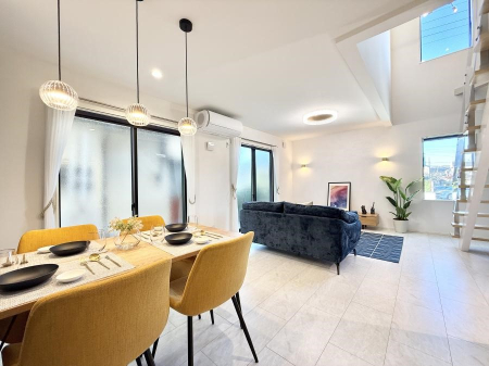 ���̑����� �������Ƒ��̏Ί炪���ӂ��A���났�̋��