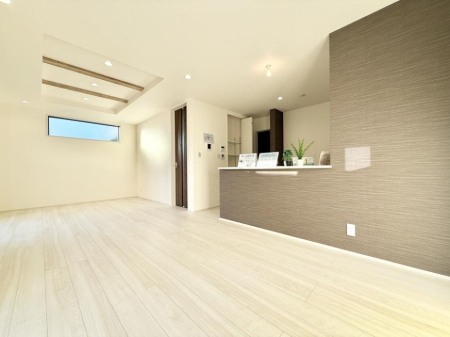 ���r���O �������S���������ꏊ�A�������߂����郊�r���O