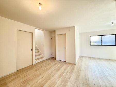 ���r���O ���������R�Ɖ�b�����܂��A�S�n�悢�ЂƂƂ�