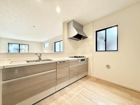 �L�b�`�� ���������y���݂ƐH�ׂ�K����͂���L�b�`��