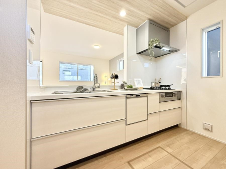 �L�b�`�� �������Ƒ����J��[�߂�A������̂���L�b�`��