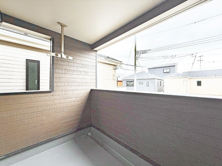 �o���R�j�[ ������ �G�߂̈ڂ낢����������J���I�ȋ�Ԃł�