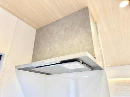 ���̑����� �ݔ����������̏��C����������C��ɗU������A�����I�ɔr�����ł��܂��B