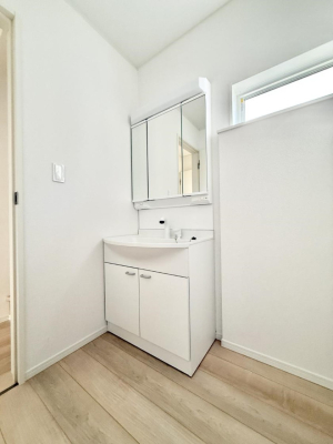 ���� ����