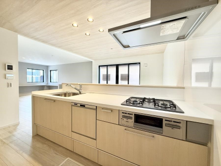 �L�b�`�� ���������y���݂ƐH�ׂ�K����͂���L�b�`��