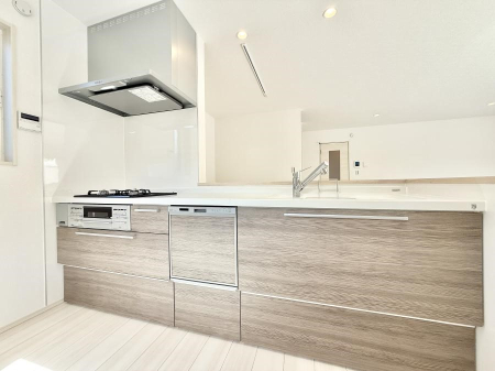 �L�b�`�� ���������y���݂ƐH�ׂ�K����͂���L�b�`��