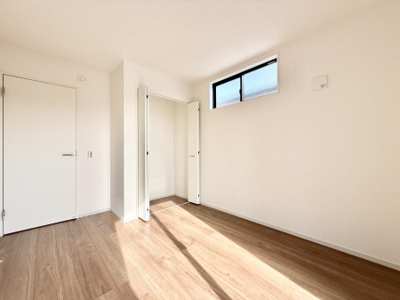 �Q�� ���������̔z�u��ʋC���̗ǂ��݌v�ŕ����̋�C�������炸�A��ɐV�N�ȋ�C������܂�