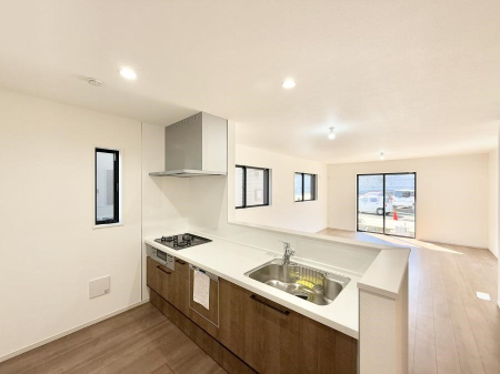 �L�b�`�� ����