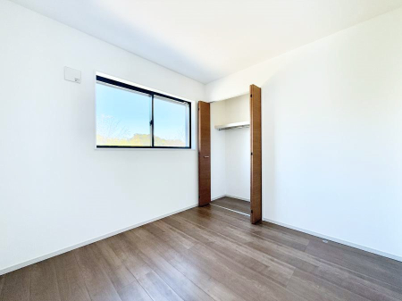 �q������ ����