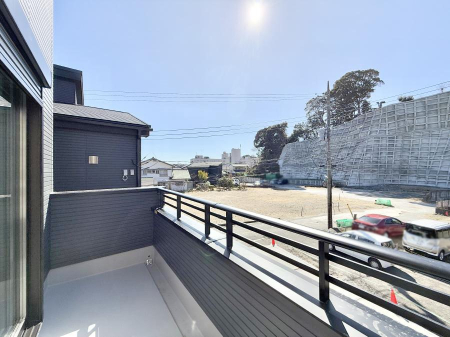 �o���R�j�[ ����