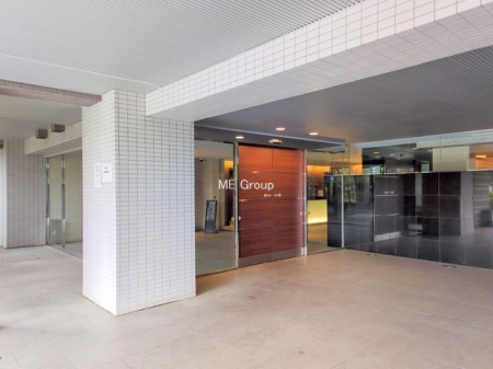 �G���g�����X �O�ρ��������������͋C�̃G���g�����X���Z�܂������������}���܂�