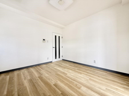 ���r���O ���������났�ƏΊ炪�W�܂�A�S���܂郊�r���O