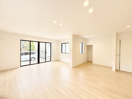 ���r���O �����������������Ɠ��ʂɂ���A�e���̋��