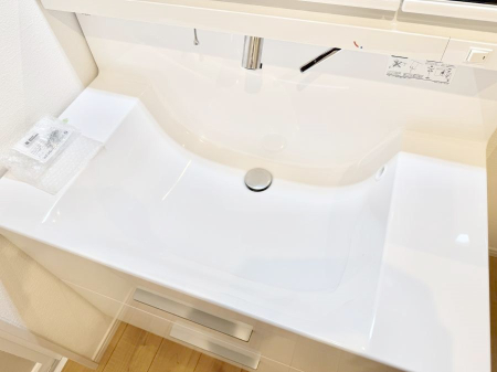 ���̑����� �ݔ����ׂ��������܂Ő􂢂₷���֗��ȃn���h�V�����[�t��