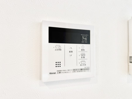 ���̑����� �ݔ��������C�œǏ��┼�g��������ȂǁA�������Ԃ��������ɂ��������@�\�ł��B