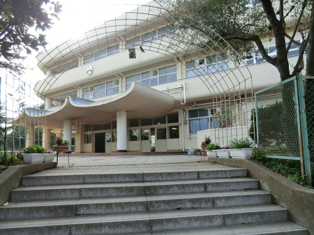 ӊ wZ 550m ls̋{wZ