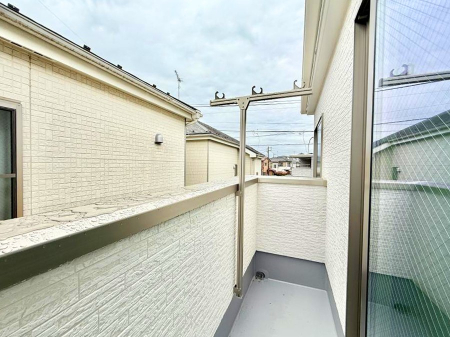 �o���R�j�[ ����