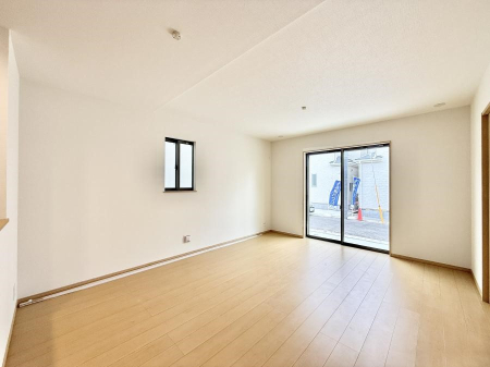 ���r���O ���������R�Ɖ�b�����܂��A�S�n�悢�ЂƂƂ�