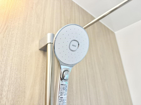 ���̑����� �ݔ����킴�킴�V�����[�����̃��o�[�܂Ŏ��L�΂��K�v���Ȃ��A�ȒP�Ɏ~���ł���