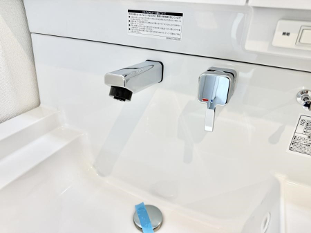 ���̑����� �ݔ����ׂ��������܂Ő􂢂₷���֗��ȃn���h�V�����[�t��