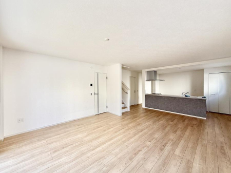 ���r���O �������S���������ꏊ�A�������߂����郊�r���O