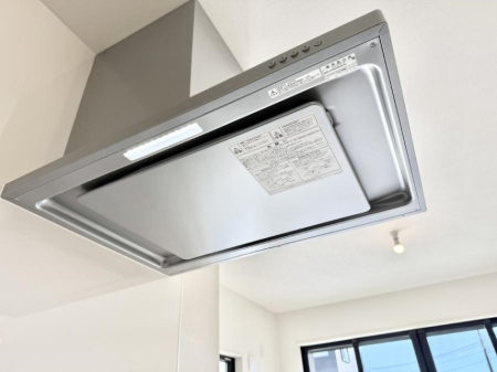 ���̑����� �ݔ����������̏��C����������C��ɗU������A�����I�ɔr�����ł��܂��B