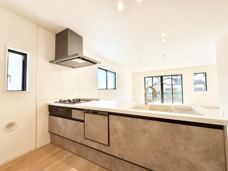 �L�b�`�� �������Ƒ����J��[�߂�A������̂���L�b�`��