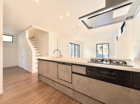 �L�b�`�� ���������������̖��@��������A���ʂȃL�b�`��